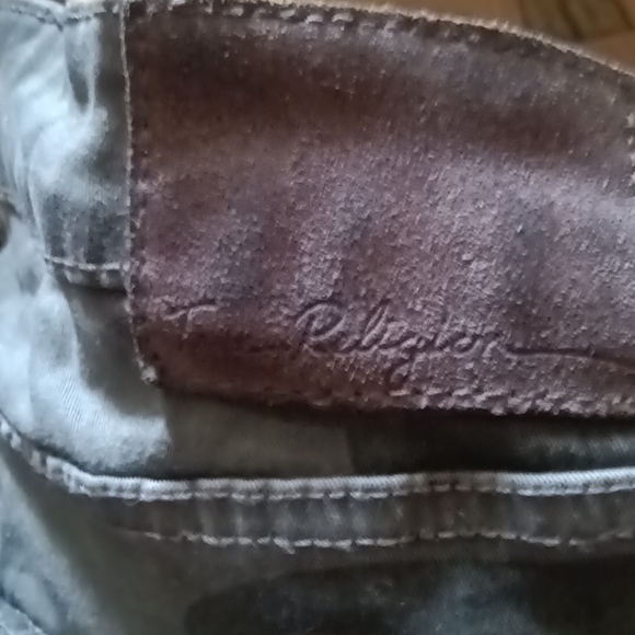 3pair True Religion Jeans and vest - Picture 4 of 7